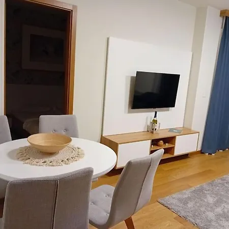 Zvončica Apartmán *